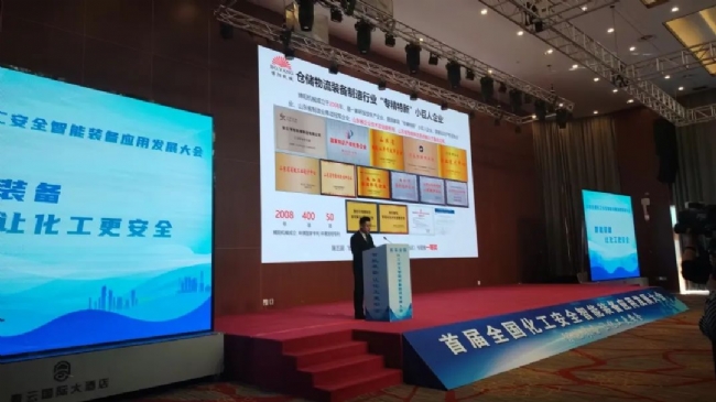 ef85e177a7b3ed04fa25333753a6113a