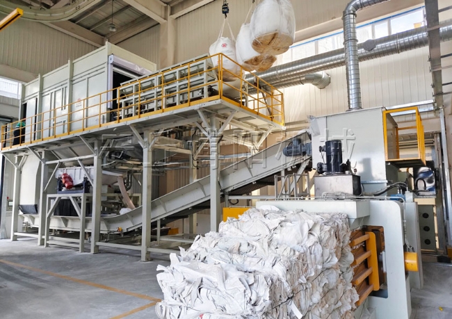 新疆全自动吨袋拆包机、氧化铝智能吨袋破袋机