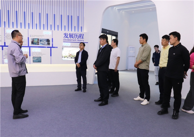 安丘市新生代创业者商会成员一行莅临安丘博阳机械考察交流