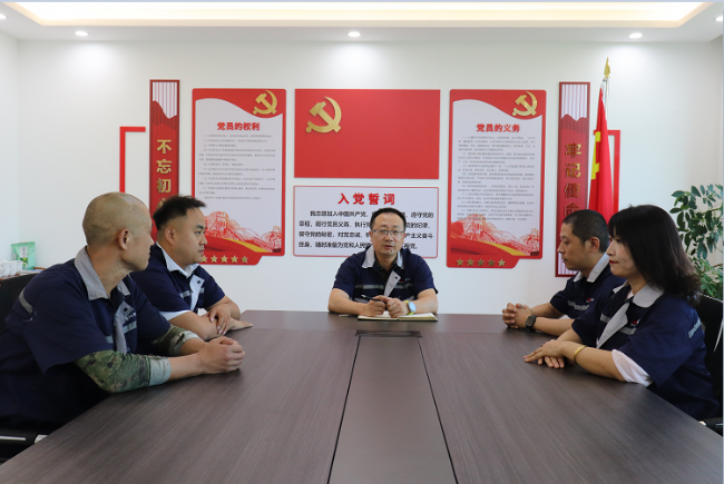 安丘博阳机械举办八一建军节退伍军人代表座谈会